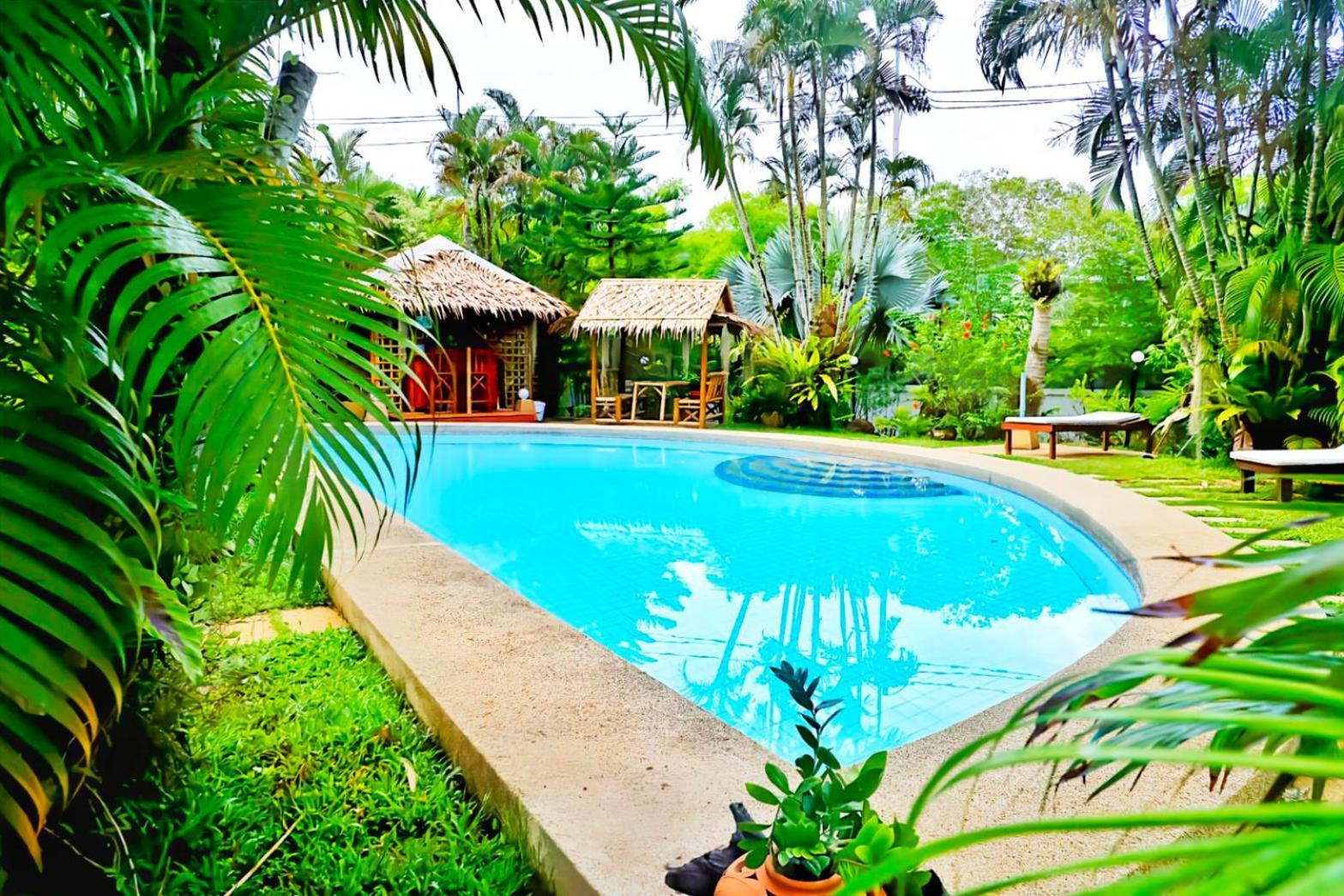 Hotel Kingsacre à Nai Yang Beach Extérieur photo